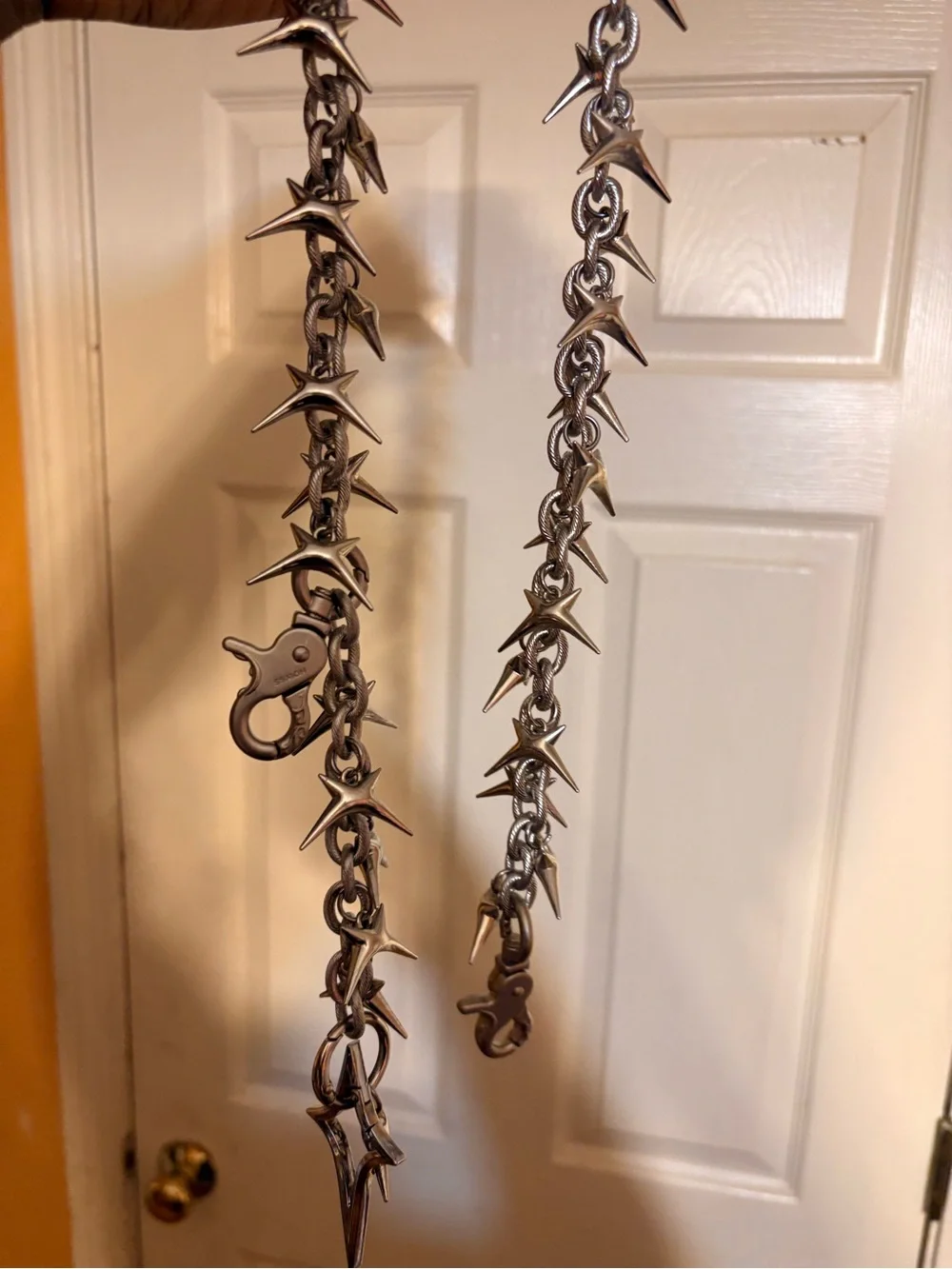Silver Spike Chain Wall Hook Accent - Modern Metallic Hanging